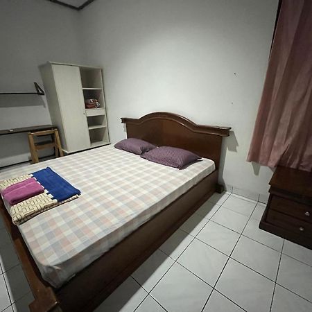 Spot On 94142 Al Fatih Residence Syariah 2 Jakarta Ngoại thất bức ảnh