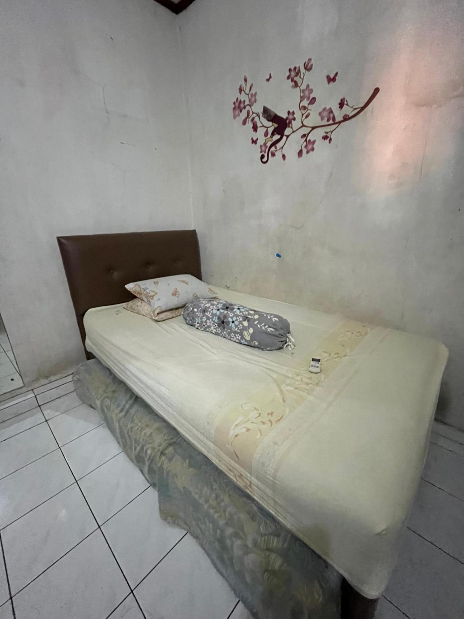 Spot On 94142 Al Fatih Residence Syariah 2 Jakarta Ngoại thất bức ảnh